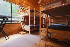 Bungee Inn