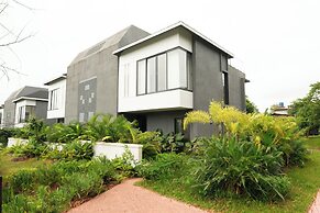 ELIVAAS Purosol 3BHK Pool Villa