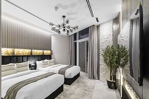 2BR Premium Canal & Burj Khalifa View