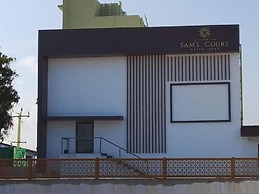 Sam's Court Elite Stay