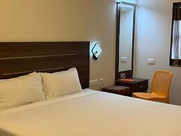 Sam's Court Elite Stay