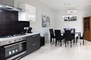Swieqi Jacuzzi