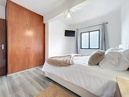 Starfish Apartment by Atlantic Holiday