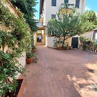 Amalia Apartments - Via la Farina