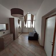 Amalia Apartments - Via la Farina