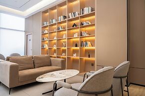 Cozy Business Hotel