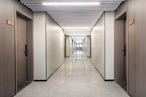 Cozy Business Hotel
