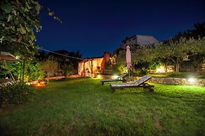 Room and Apartments Villa Dea
