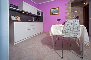 Room and Apartments Villa Dea