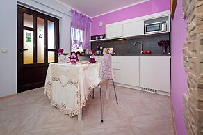 Room and Apartments Villa Dea