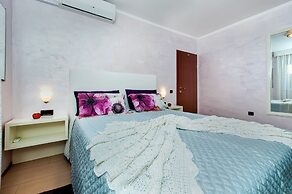Room and Apartments Villa Dea