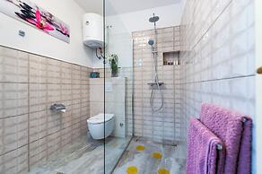 Room and Apartments Villa Dea