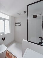 Pine  Cedar Suites Hua Xiao Ye
