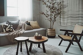 Pine  Cedar Suites Hua Xiao Ye