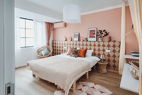 Pine  Cedar Suites Hua Xiao Ye