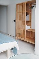 Pine  Cedar Suites Hua Xiao Ye