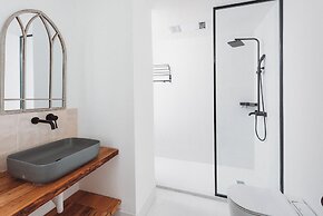 Pine  Cedar Suites Hua Xiao Ye