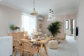 Pine  Cedar Suites Hua Xiao Ye