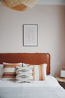 Pine  Cedar Suites Hua Xiao Ye