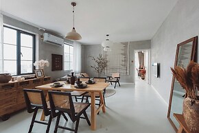 Pine  Cedar Suites Hua Xiao Ye