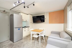 Meadow Court Apartments