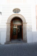 Pensione Di Lustro