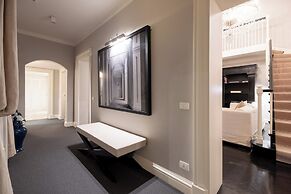 Acciaiuoli Luxury Suite by MMega
