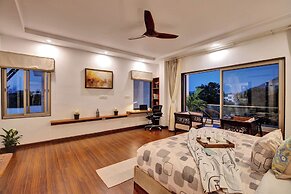 ELIVAAS Horizon Luxe 5BHK Villa