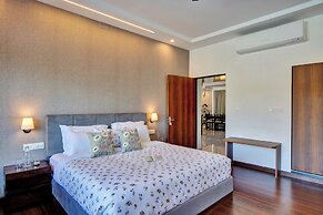 ELIVAAS Horizon Luxe 5BHK Villa