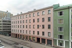 Modernized 1920s Apartment