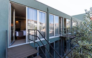 chic&basic Tokyo Hoose