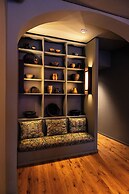 chic&basic Tokyo Hoose