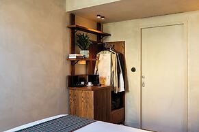 chic&basic Tokyo Hoose