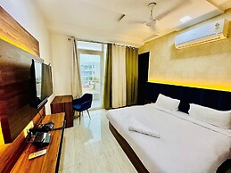 Palette Hotel & Convention Centre