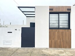 Espinho Beach House by Trip2Portugal