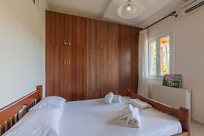 Elena s Apartment