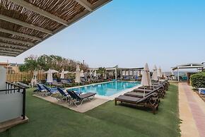 Havana 5 Studio Sea and Pool