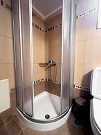 M N Luxury Apartment Sea View