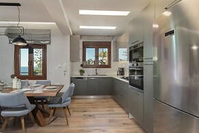 D A New Luxury Villa With Private Pool