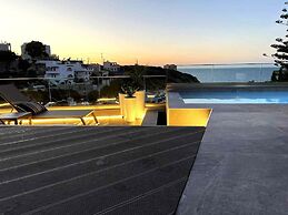 D A New Luxury Villa With Private Pool