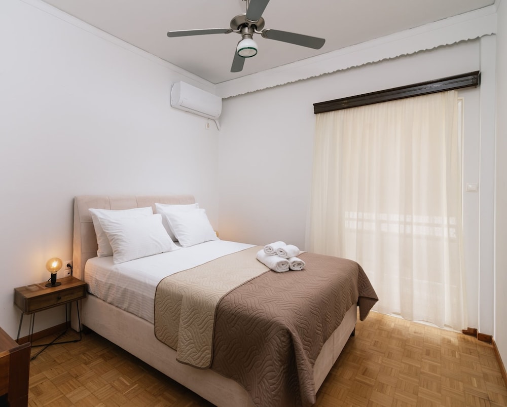 Aleksandra City Center House