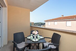 Apartment Xenia
