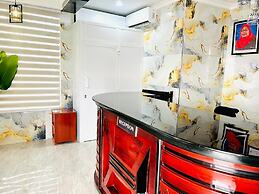 BBM Executive Lodge