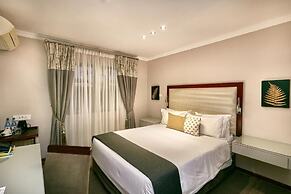 Golden Crystal Hotel