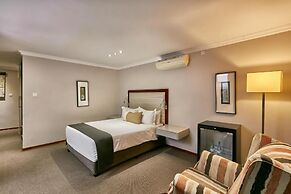 Golden Crystal Hotel