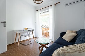 Saronida Coastal Escape 2BR Apartment