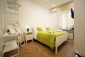Binario Centrale Guest House