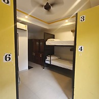 Hotel Weekend Heights