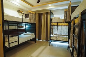 Hotel Weekend Heights