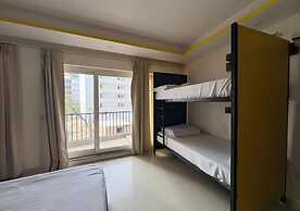 Hotel Weekend Heights